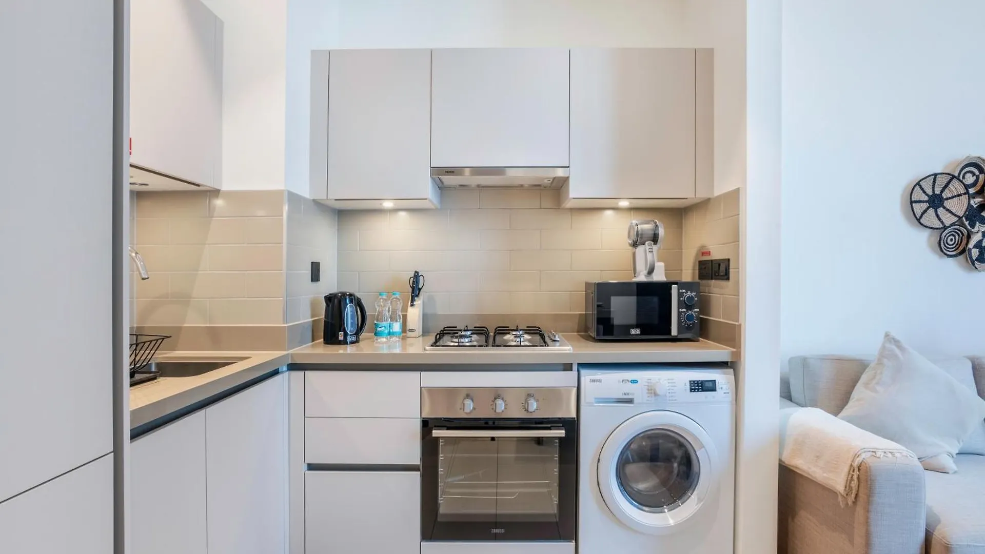 Stay By Latinem Luxury 1Br Holiday Home Cvr B2303 Near Burj Khalifa Dubai 0*,  United Arab Emirates