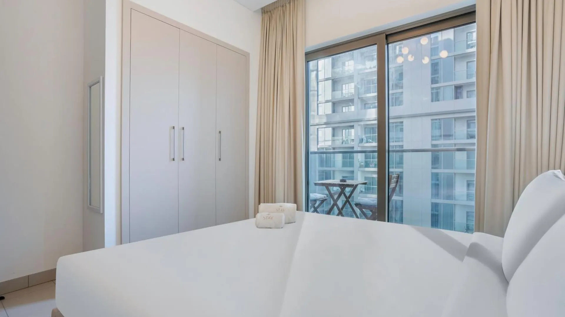 Stay By Latinem Luxury 1Br Holiday Home Cvr B2303 Near Burj Khalifa Dubai 0*,  United Arab Emirates